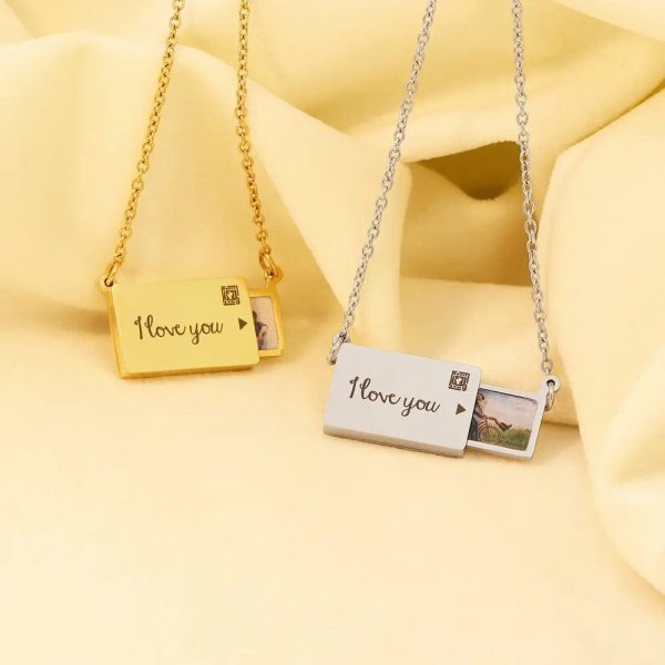 Custom Locket with Hidden Photo Pendant Necklace - Image 4