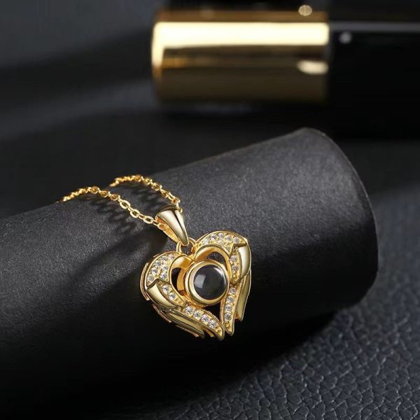 Custom Hidden Photo Projection Royal Heart Necklace - Image 3
